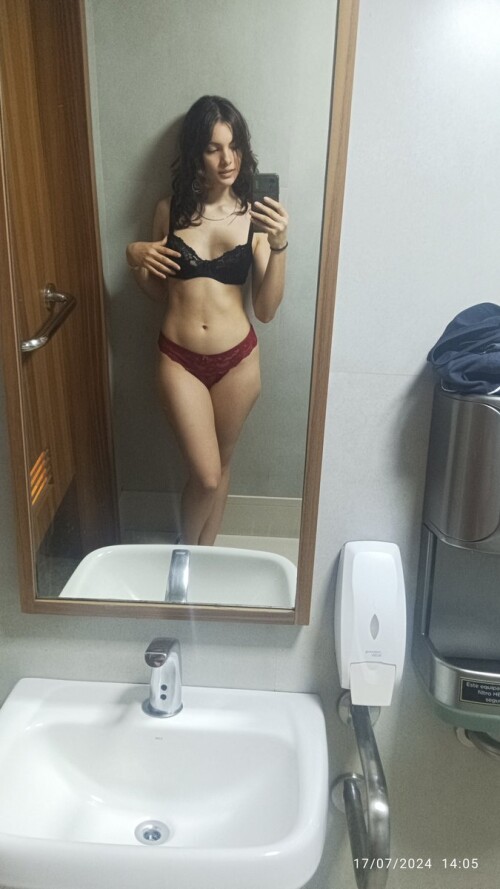 Gotica Gostosa Rabuda Pelada Em Nudes Vazados - foto 72