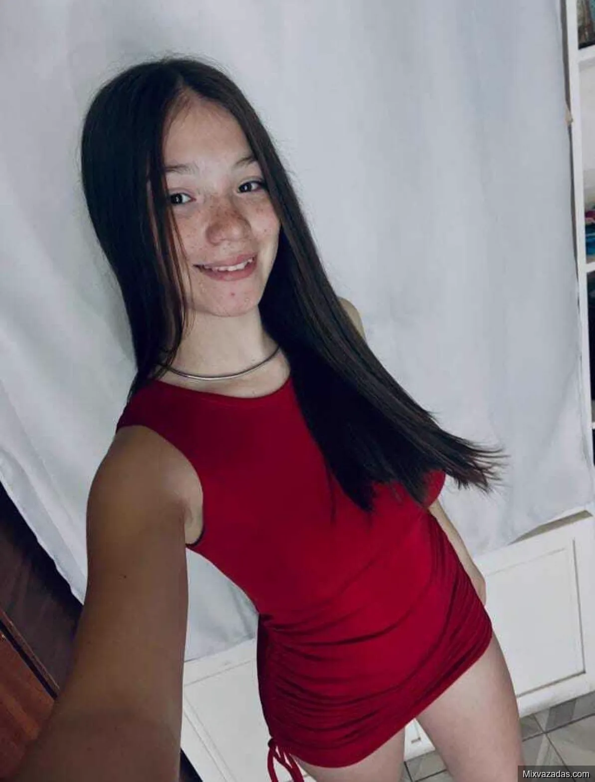 Novinha Branquinha Peituda Fotos De Nudes Vazadas Na Net - foto 07