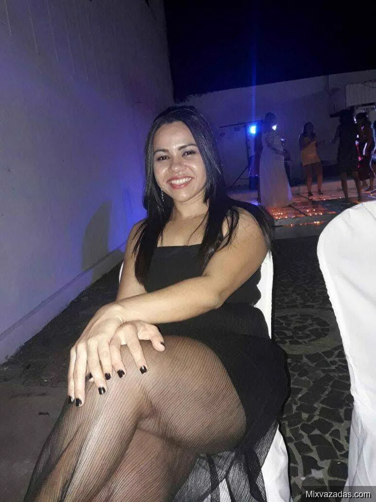 Novinha Crente Baixinha Tesuda Fotos Amadoras Caseiras - foto 02