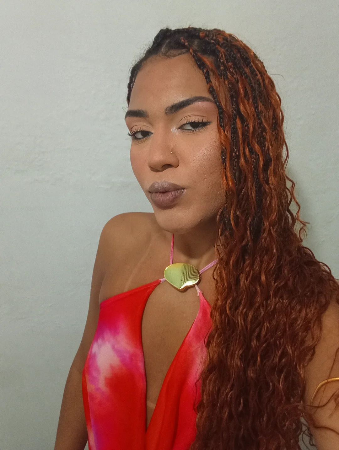 Novinha Favelada Do Rio De Janeiro Pelada Mostrando A Marquinha Do Bronze - foto 02