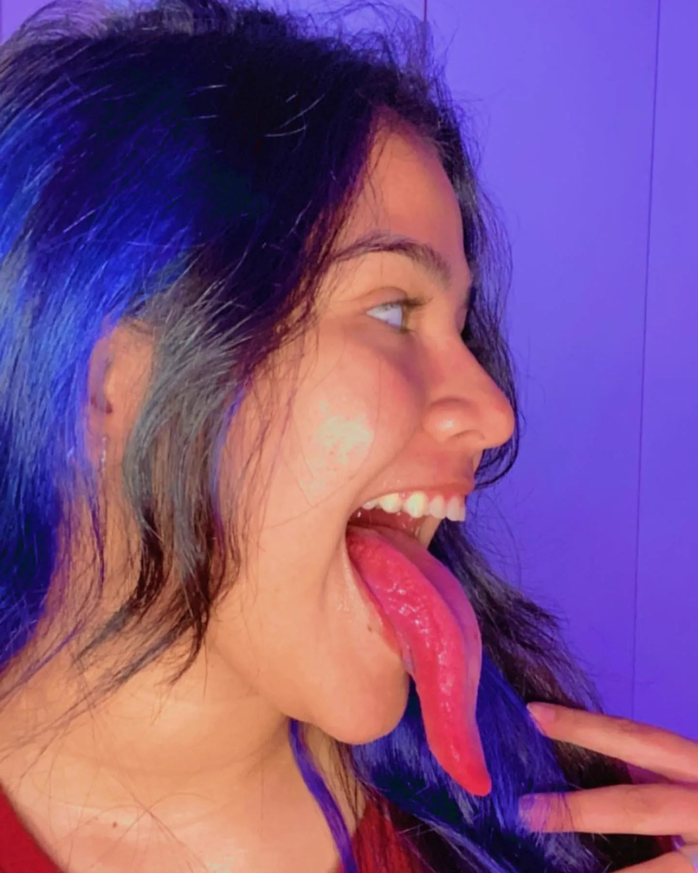 Stefanny Ribeiro A Digital Influencer Rabuda Do Long Tongue - foto 11