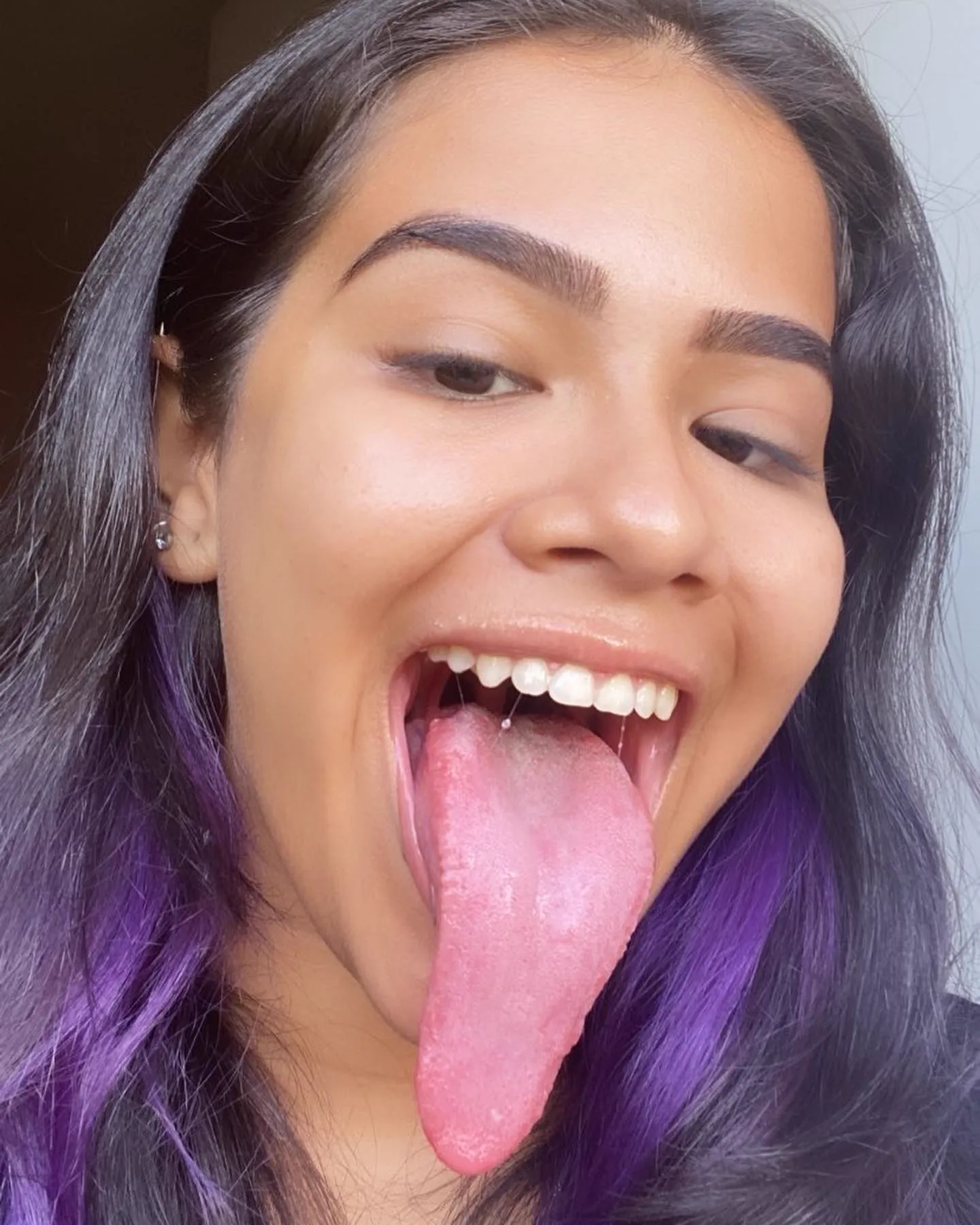 Stefanny Ribeiro A Digital Influencer Rabuda Do Long Tongue - foto 21
