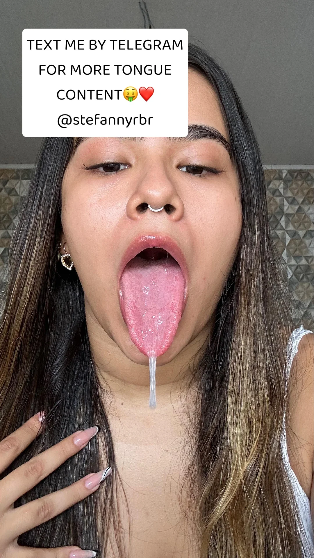 Stefanny Ribeiro A Digital Influencer Rabuda Do Long Tongue - foto 133