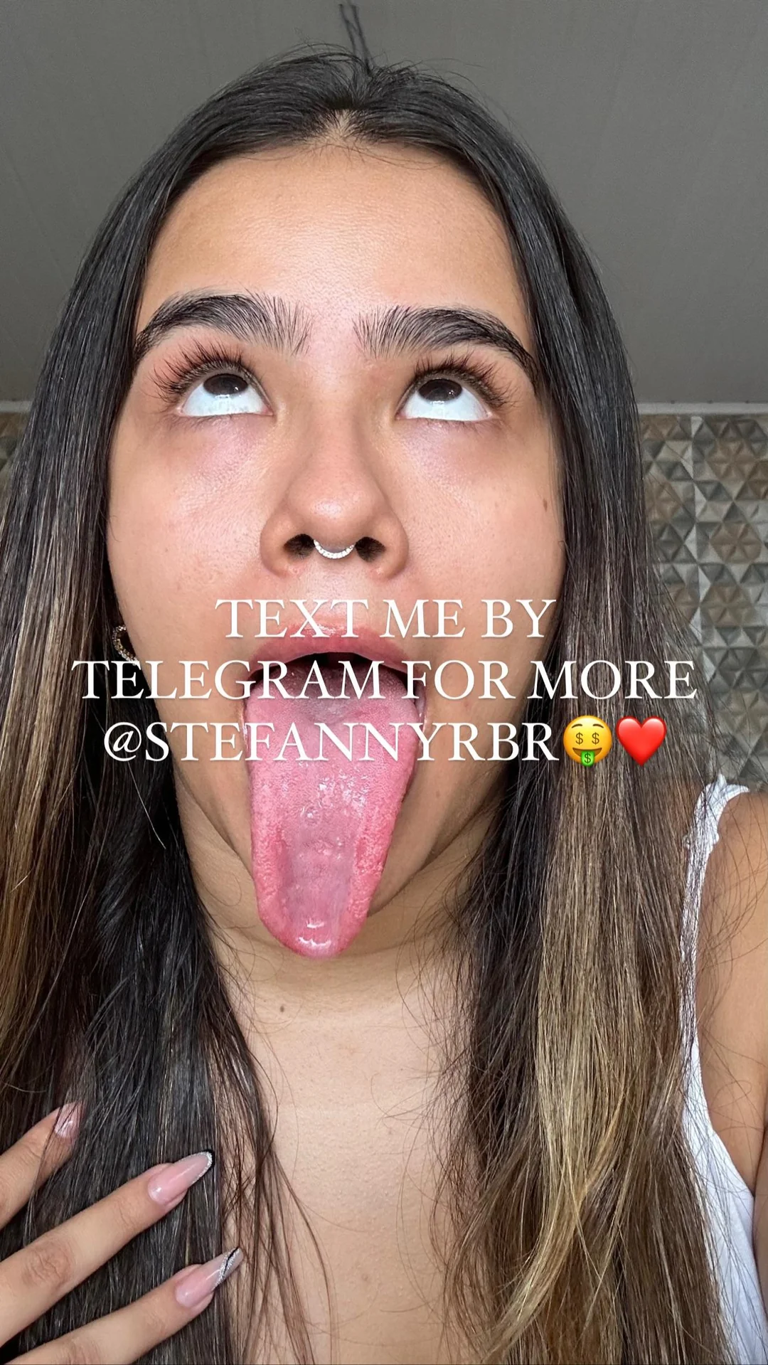 Stefanny Ribeiro A Digital Influencer Rabuda Do Long Tongue - foto 140