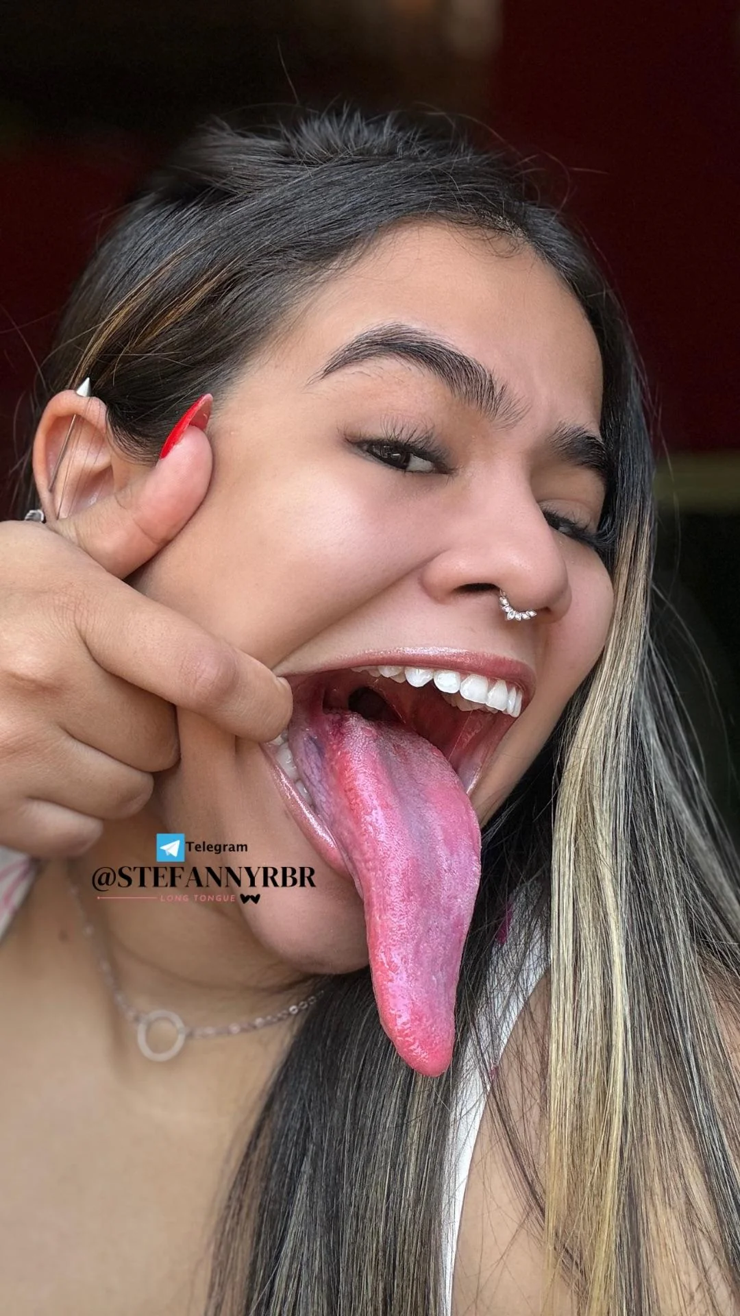 Stefanny Ribeiro A Digital Influencer Rabuda Do Long Tongue - foto 168